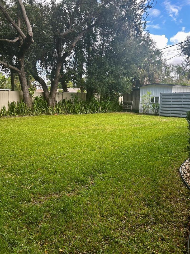 2377 Main Street, Sarasota, FL 34237 Photo