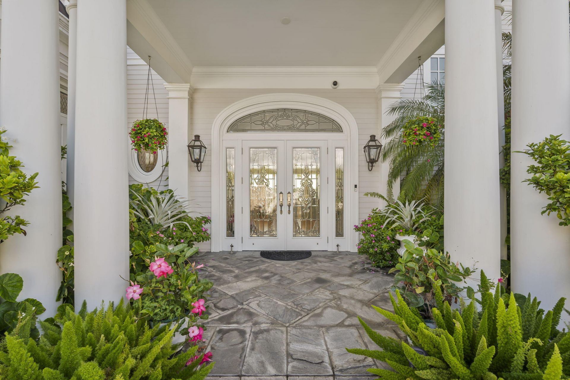 17667 SE Federal Highway, Jupiter, FL 33469 Photo