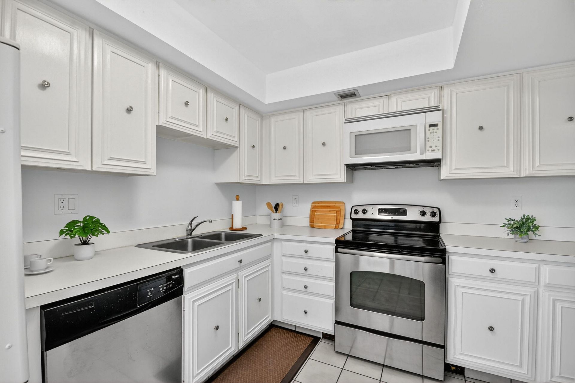 2500 Presidential Way, Unit 302, West Palm Beach, FL 33401 Photo