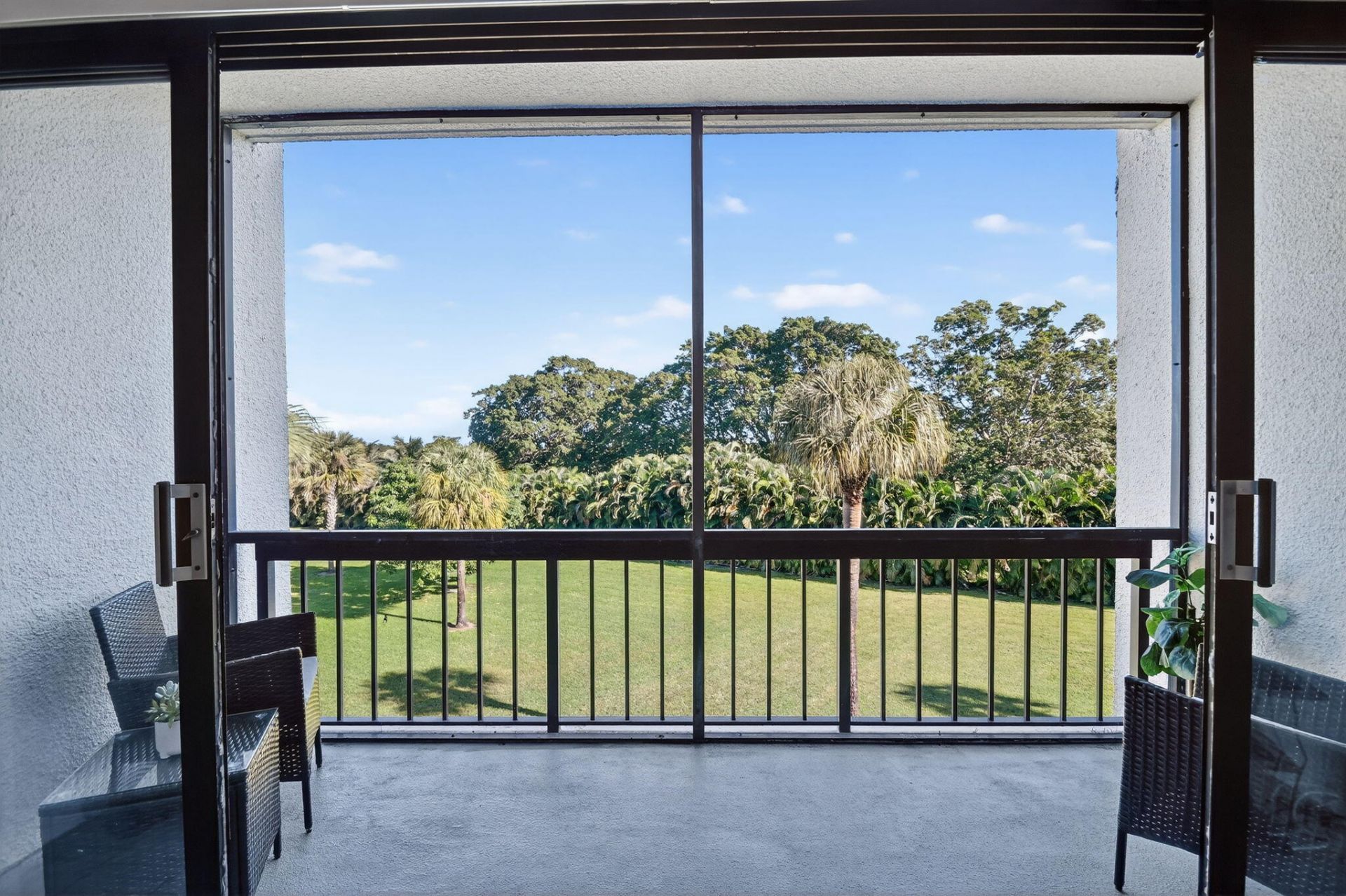 2500 Presidential Way, Unit 302, West Palm Beach, FL 33401 Photo