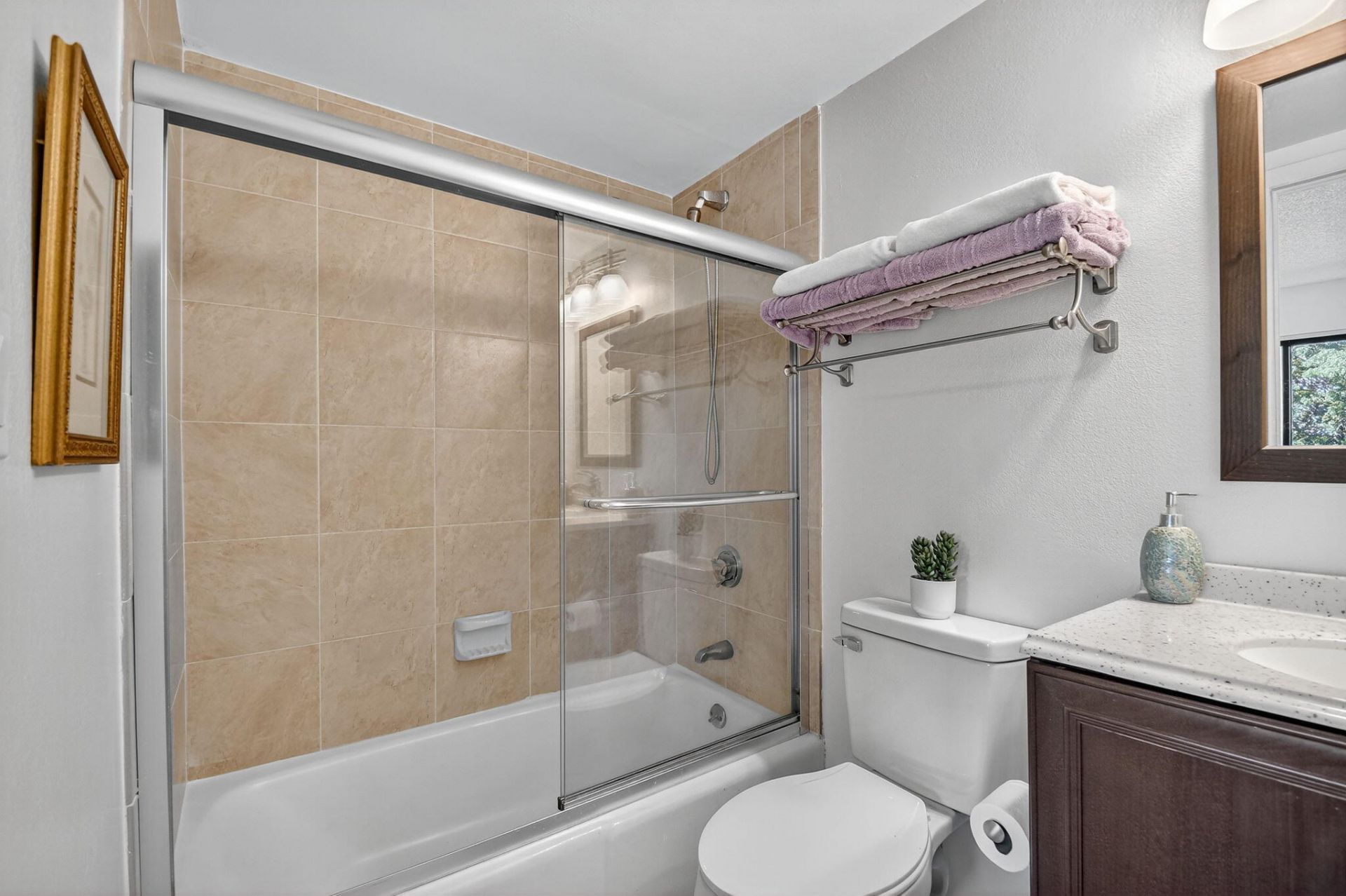 2500 Presidential Way, Unit 302, West Palm Beach, FL 33401 Photo