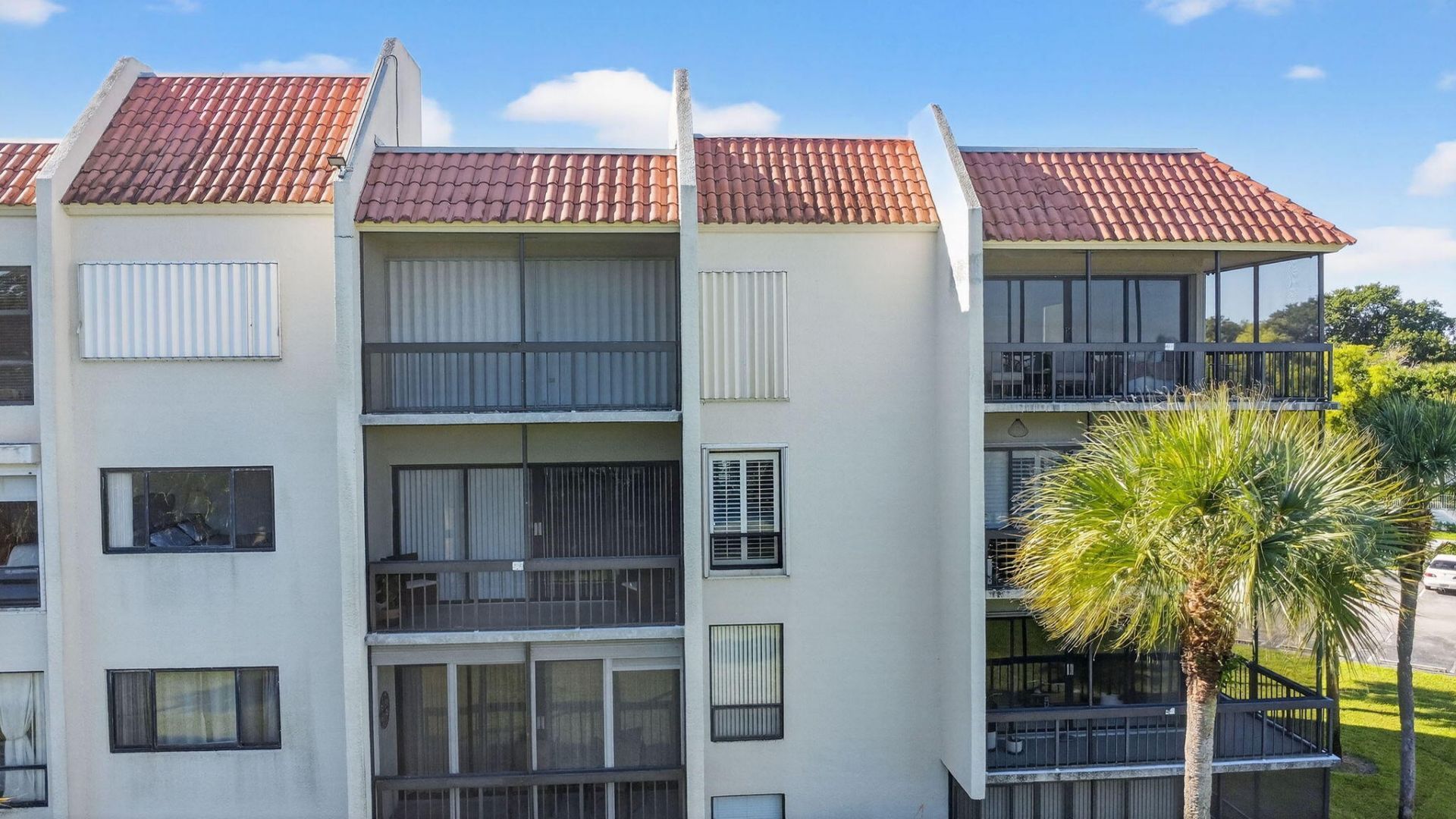 2500 Presidential Way, Unit 302, West Palm Beach, FL 33401 Photo