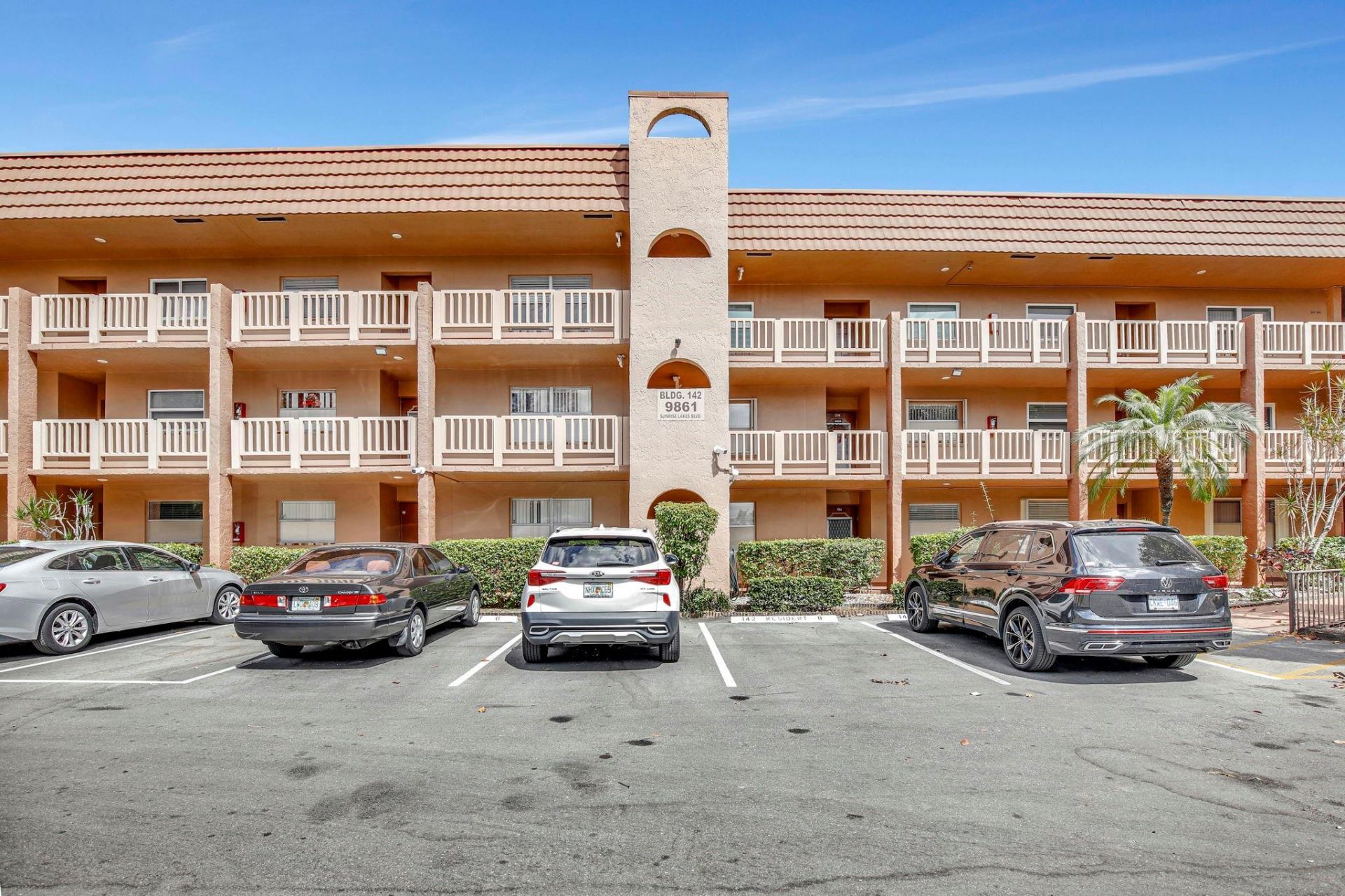 9861 Sunrise Lakes Boulevard, Unit 303, Sunrise, FL 33322 Photo