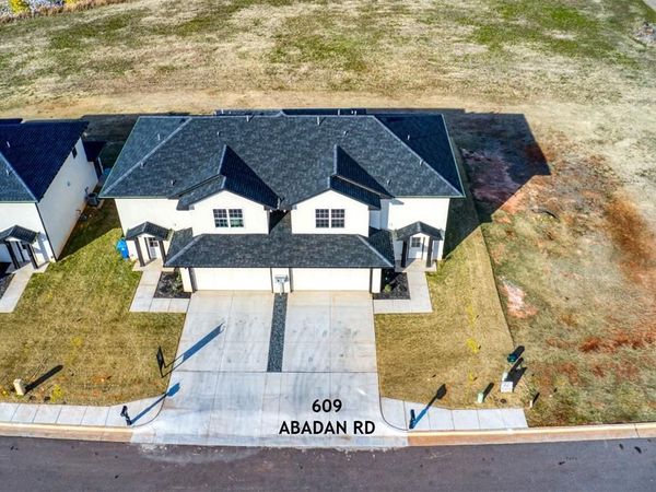 609 Abadan Drive, Edmond, OK 73003