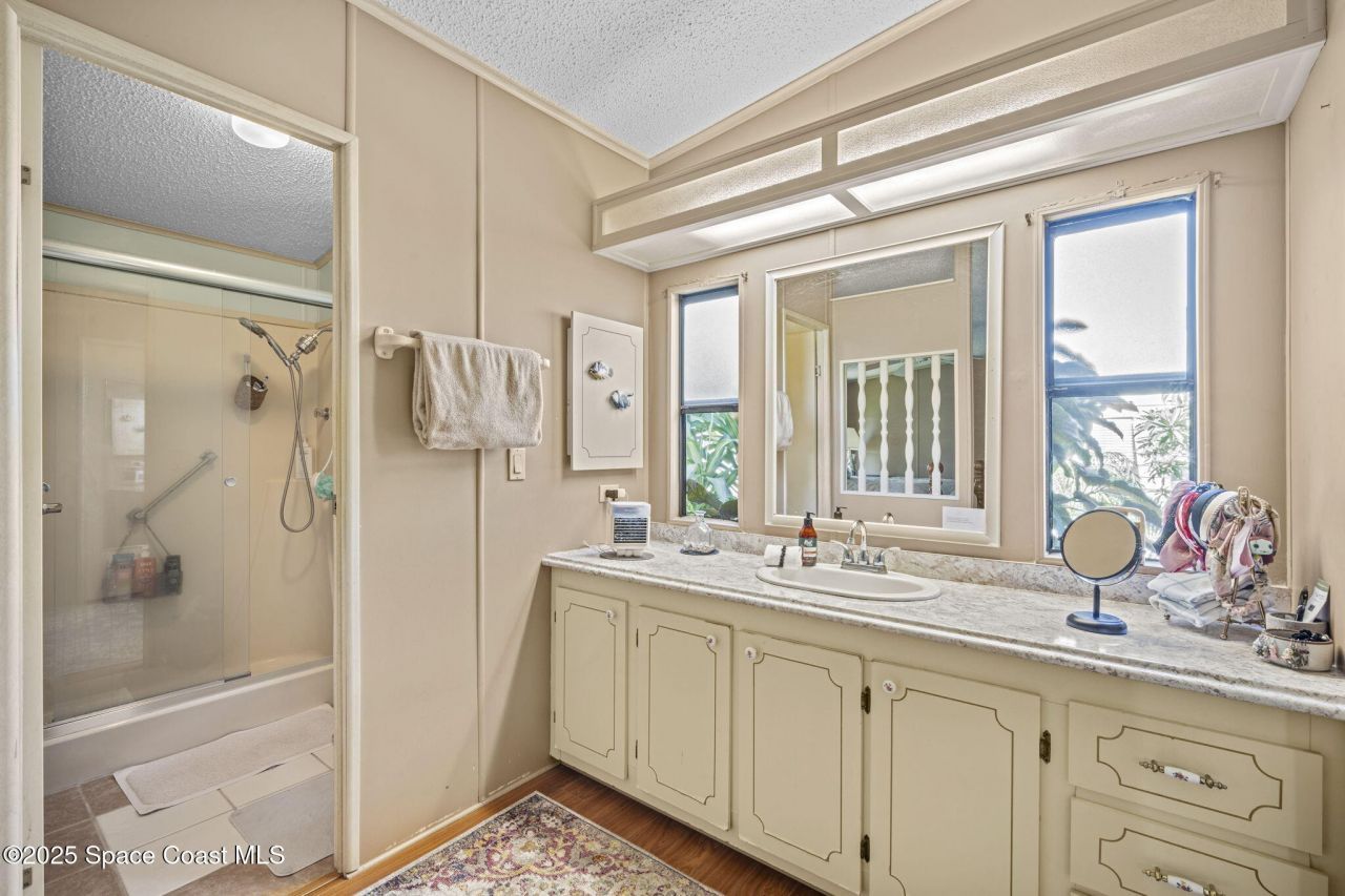 433 Marlin Circle, Barefoot Bay, FL 32976 Photo