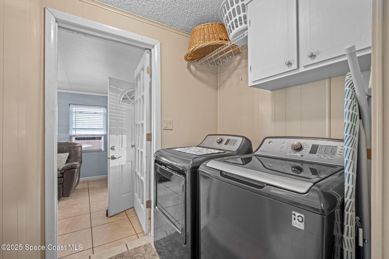 433 Marlin Circle, Barefoot Bay, FL 32976 Photo