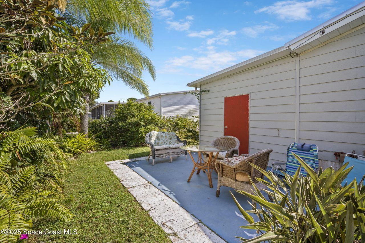 433 Marlin Circle, Barefoot Bay, FL 32976 Photo