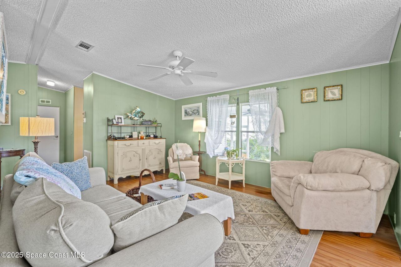 433 Marlin Circle, Barefoot Bay, FL 32976 Photo