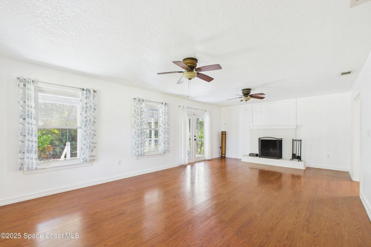 3435 Huggins Drive, Malabar, FL 32950 Photo