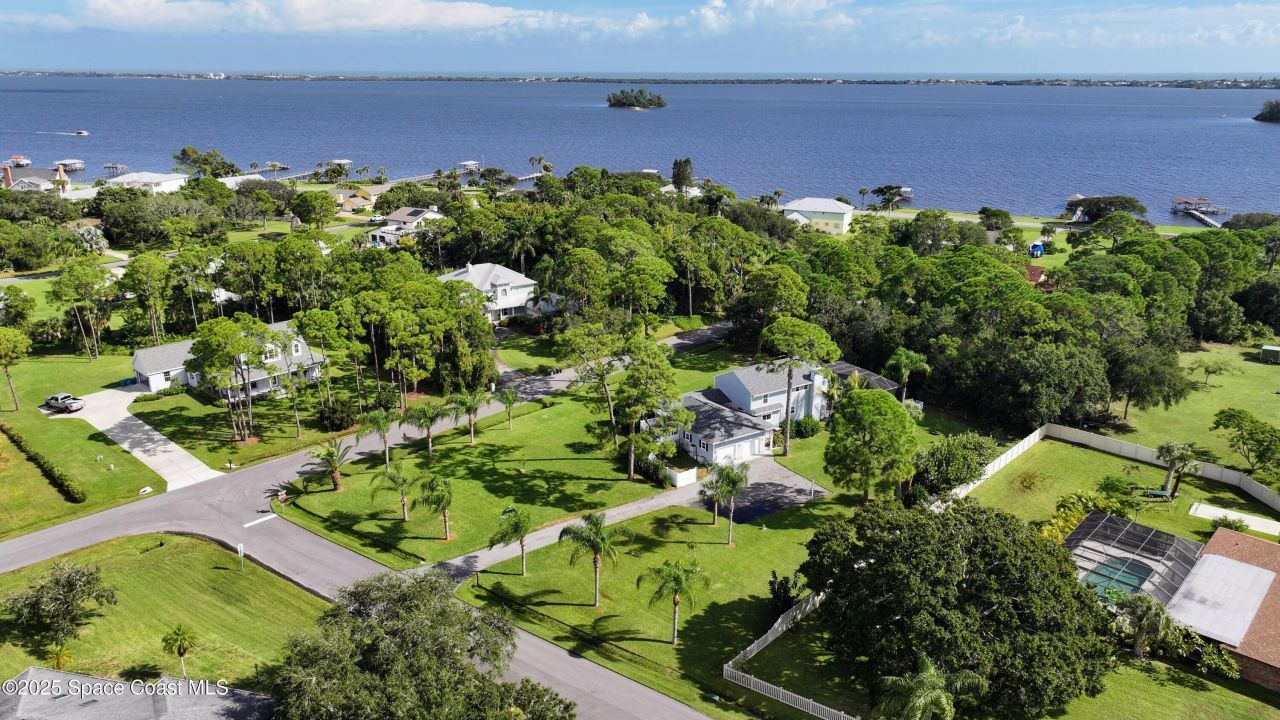 3435 Huggins Drive, Malabar, FL 32950 Photo