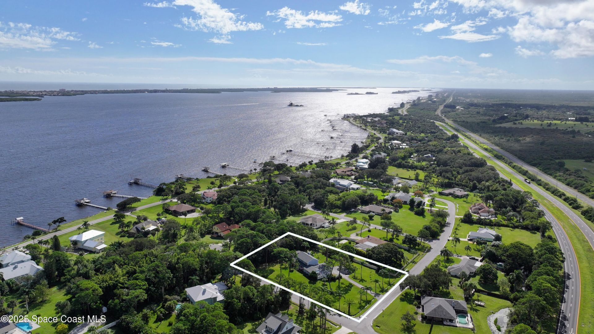 3435 Huggins Drive, Malabar, FL 32950 Photo