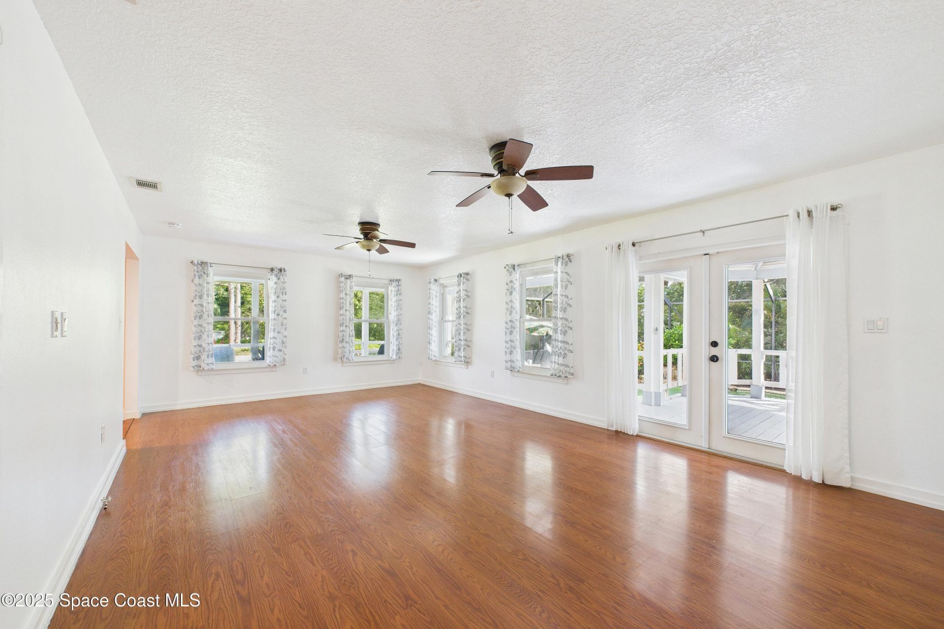 3435 Huggins Drive, Malabar, FL 32950 Photo