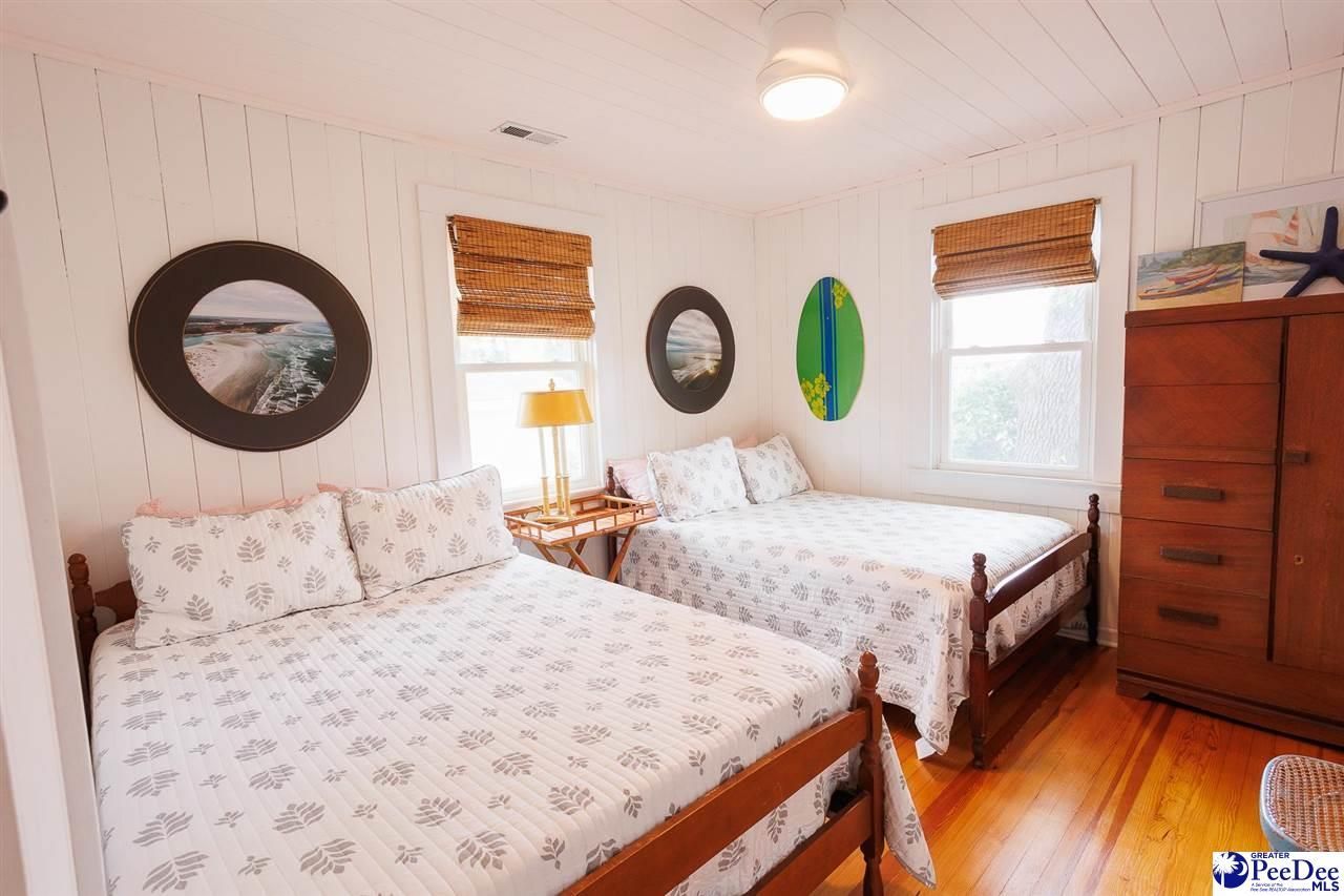 1619 Edge Drive Photo 13