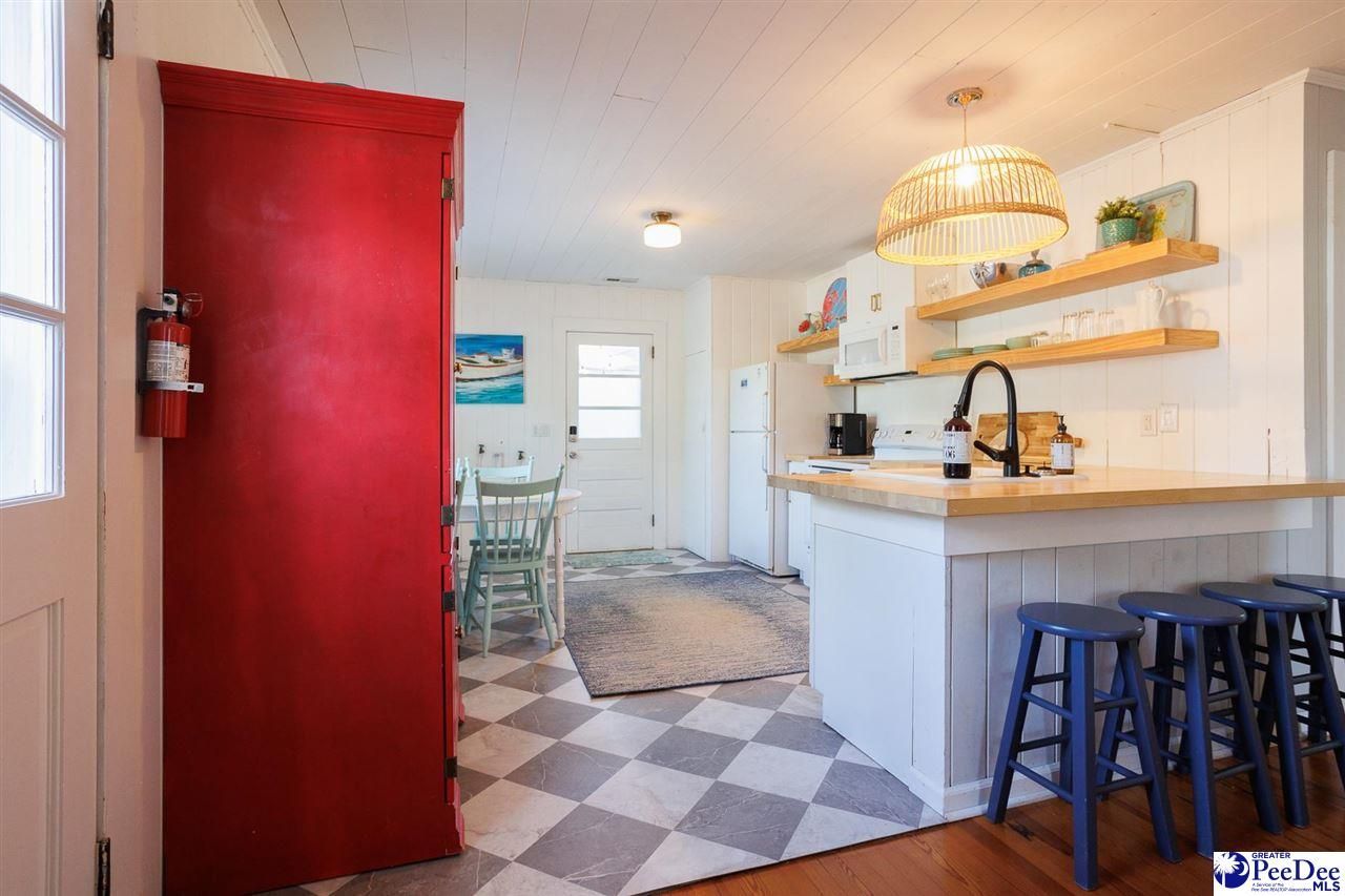 1619 Edge Drive Photo 15