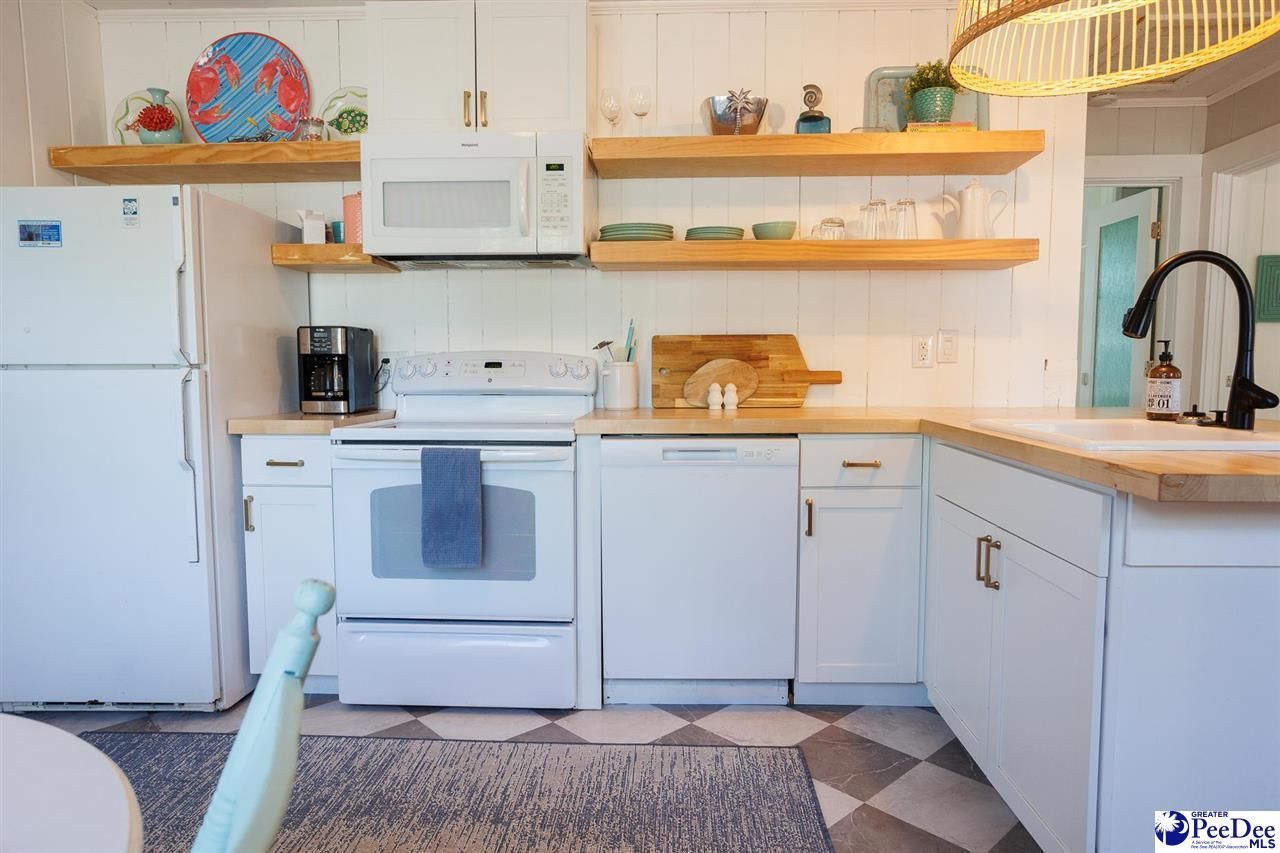 1619 Edge Drive Photo 17