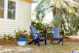 1619 Edge Drive photo 4