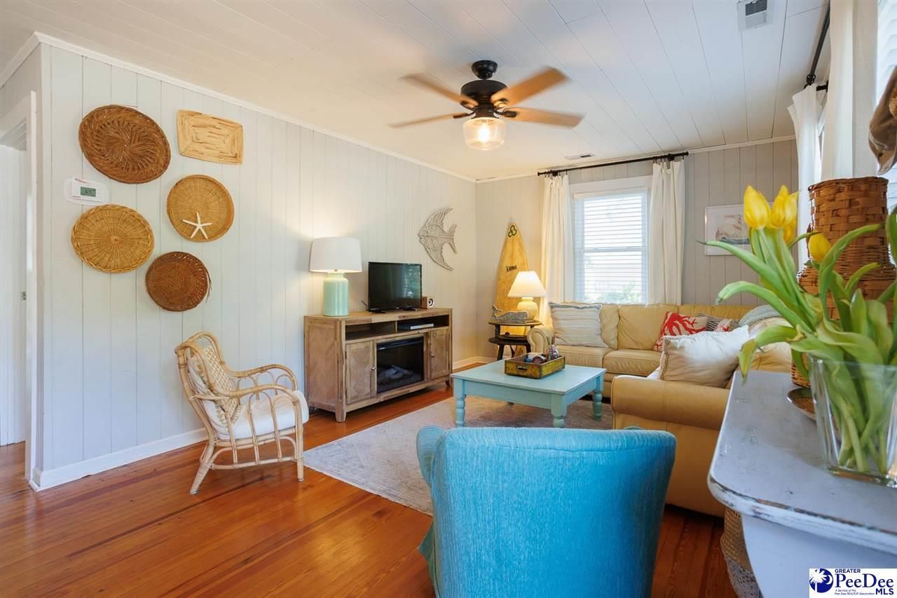 1619 Edge Drive Photo 5