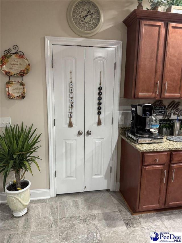 4206 Ridgewood Dr. Photo 20