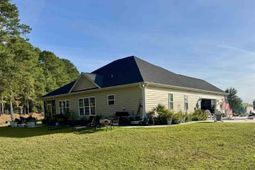 4206 Ridgewood Dr. photo 4