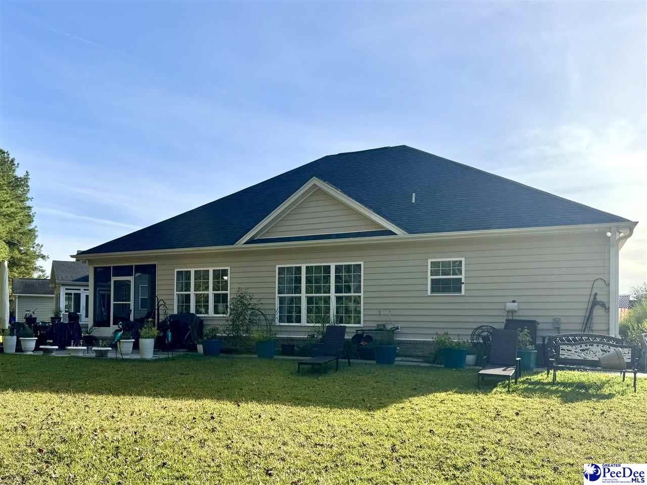 4206 Ridgewood Dr. Photo 4