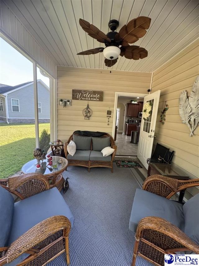 4206 Ridgewood Dr. Photo 8