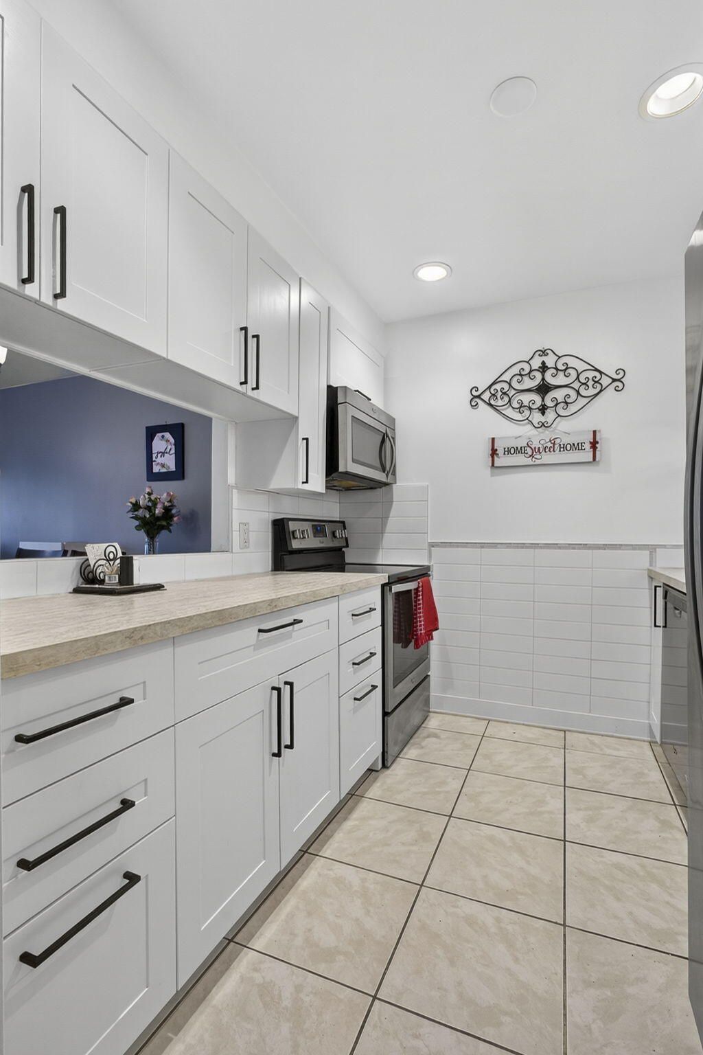 12001 Poinciana Boulevard, Unit 204, Royal Palm Beach, FL 33411 Photo