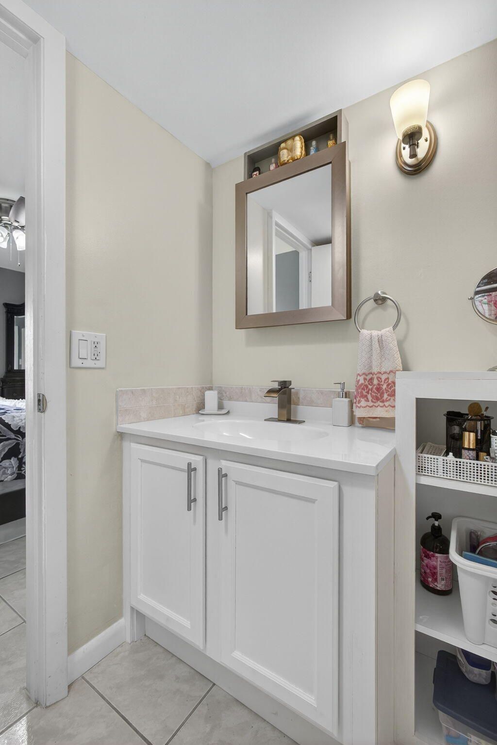 12001 Poinciana Boulevard, Unit 204, Royal Palm Beach, FL 33411 Photo