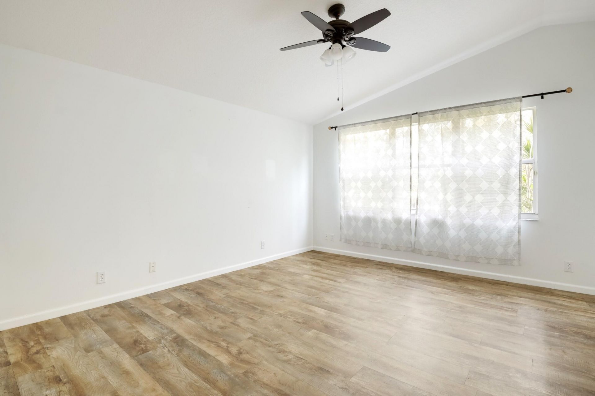 6420 Park Lake Circle, Boynton Beach, FL 33437 Photo