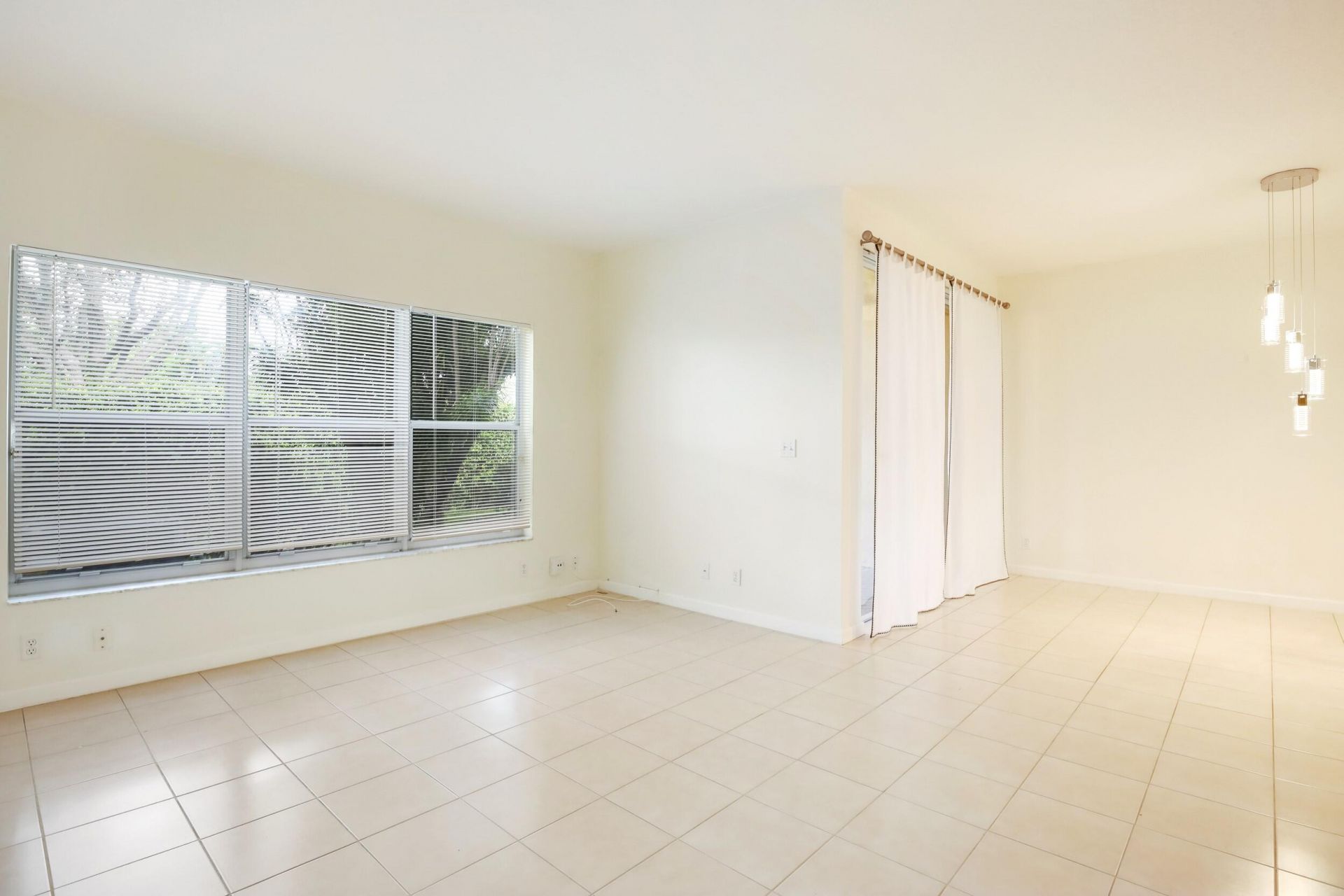 6420 Park Lake Circle, Boynton Beach, FL 33437 Photo