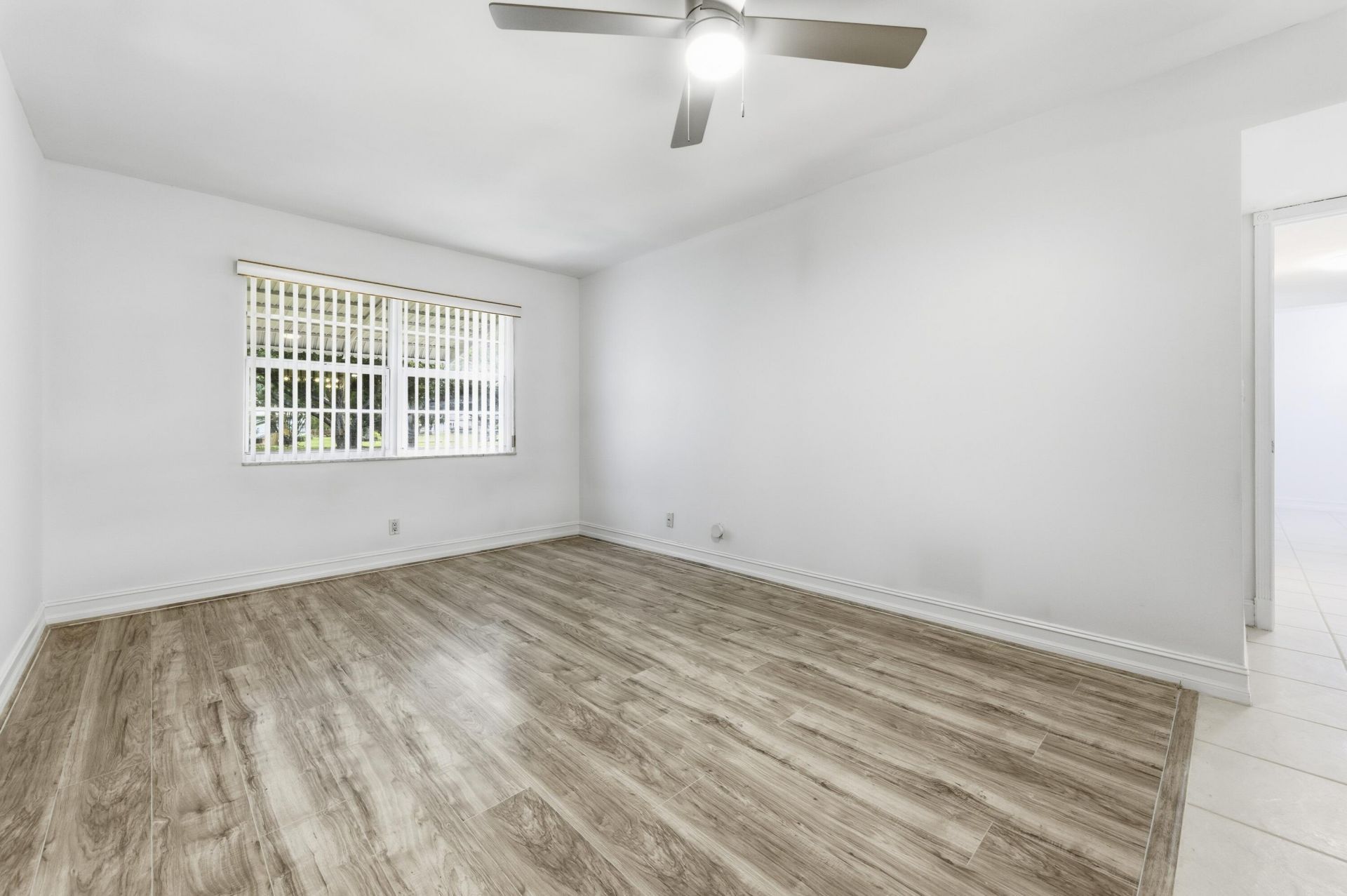 1167 S Drive Circle, Unit D, Delray Beach, FL 33445 Photo