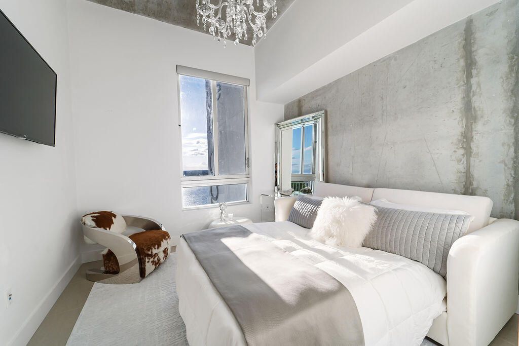 300 S Australian Avenue, Unit 1608, West Palm Beach, FL 33401 Photo