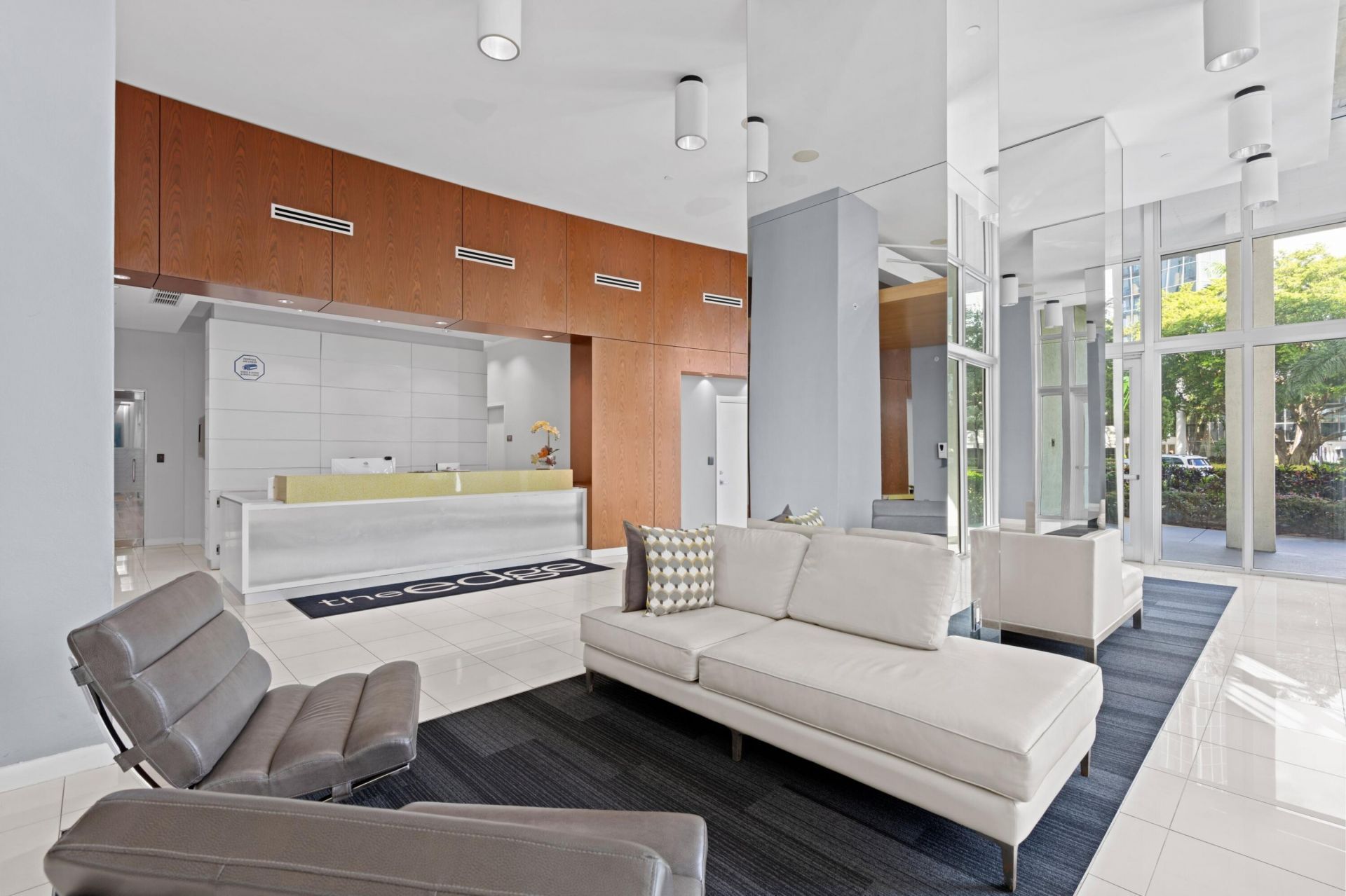 300 S Australian Avenue, Unit 1608, West Palm Beach, FL 33401 Photo