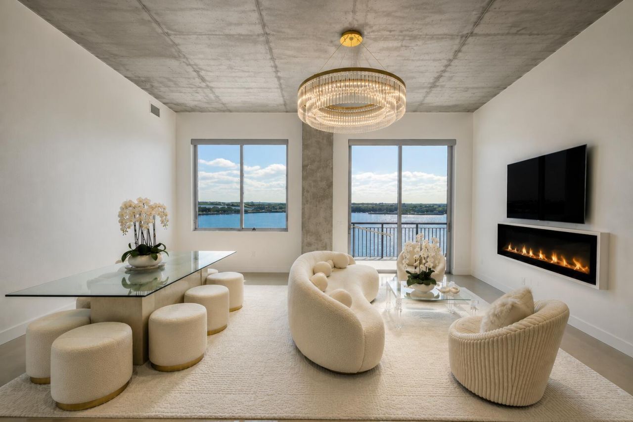 300 S Australian Avenue, Unit 1608, West Palm Beach, FL 33401 Photo