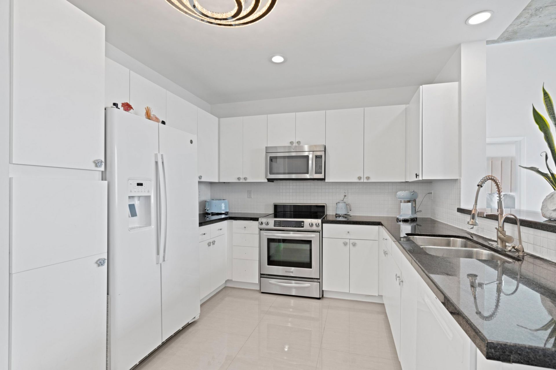 300 S Australian Avenue, Unit 1608, West Palm Beach, FL 33401 Photo
