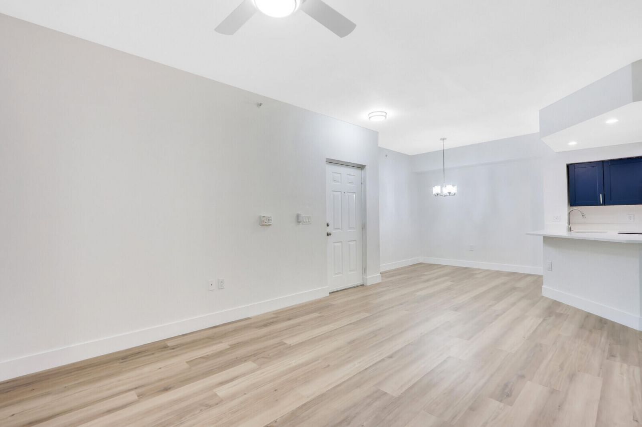 3023 Alcazar Place, Unit 203, Palm Beach Gardens, FL 33410 Photo