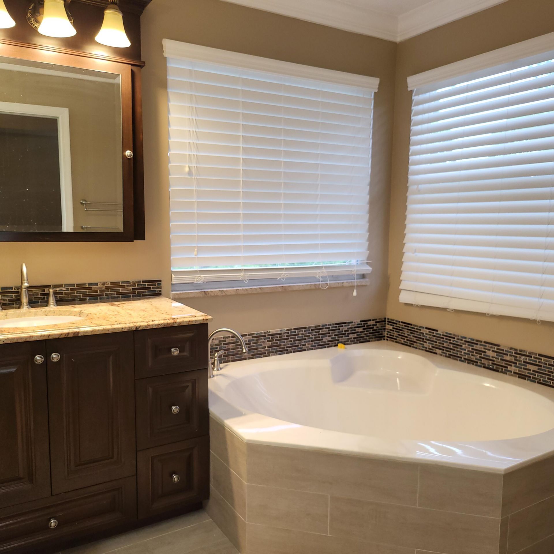 509 Alejandro Lane, West Palm Beach, FL 33413 Photo