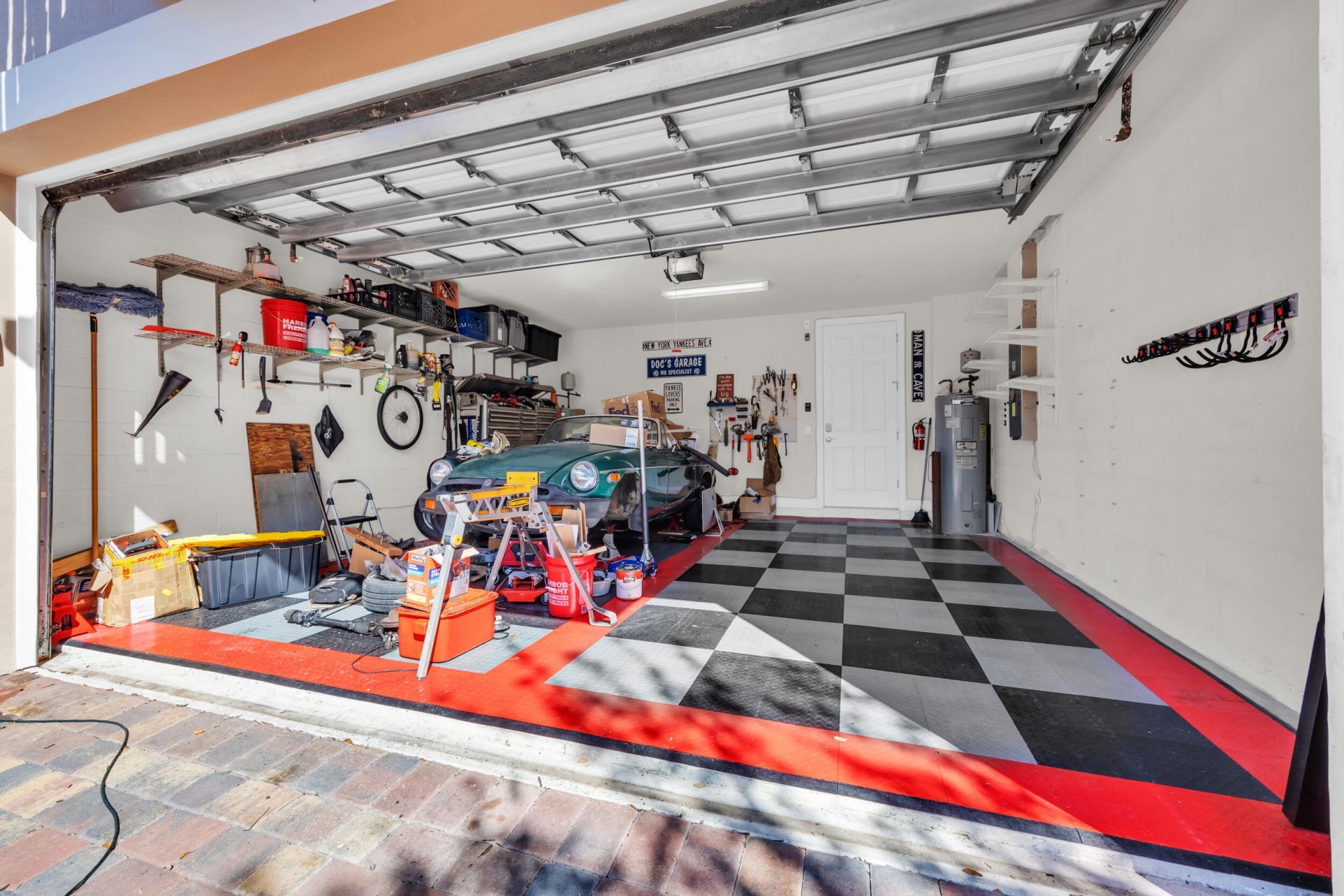 1080 Community Drive, Jupiter, FL 33458 Photo