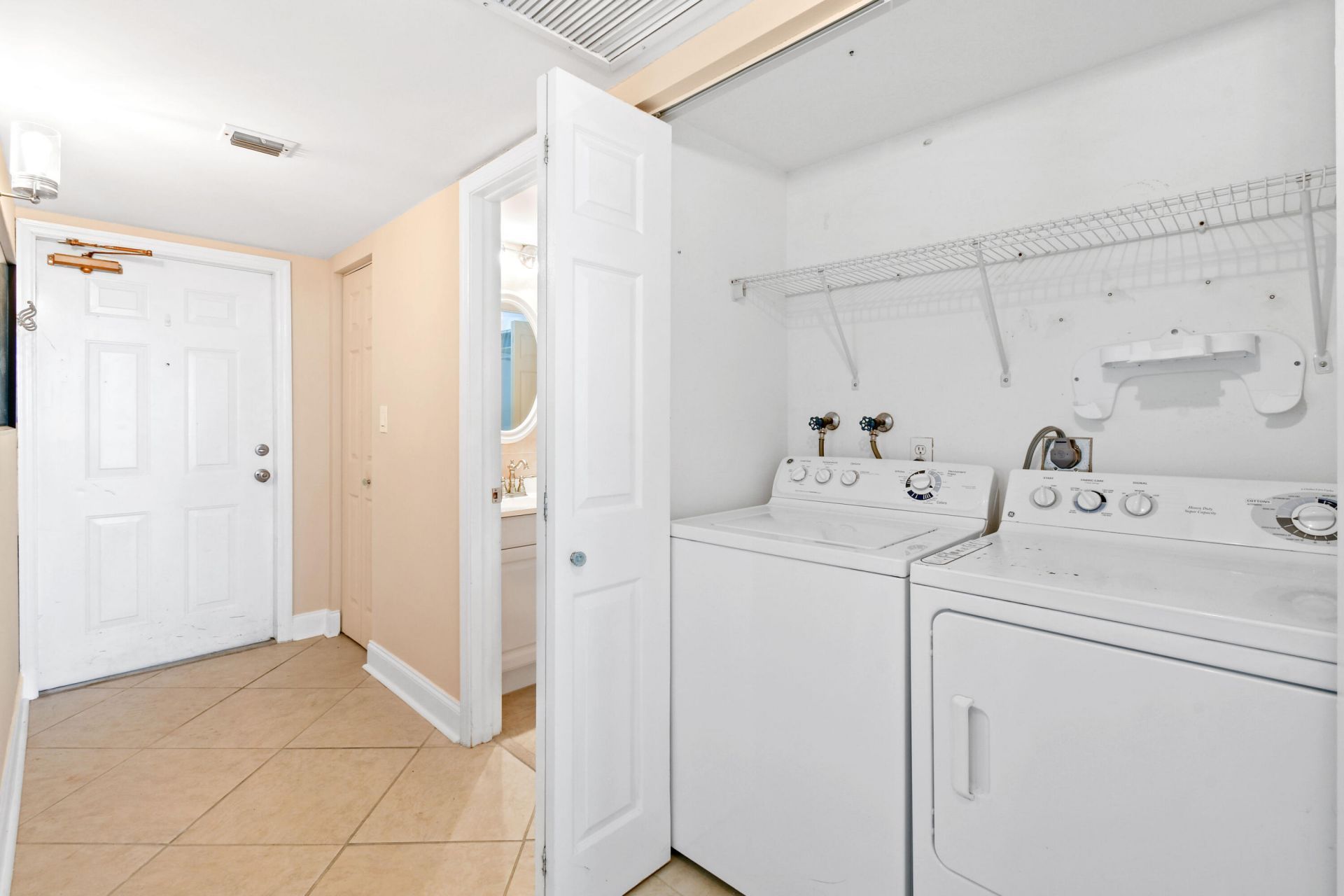 1605 S Us Highway 1, Unit M1-404, Jupiter, FL 33477 Photo