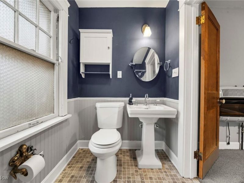 3098 Lincoln Boulevard, Cleveland, OH 44118 Photo 23