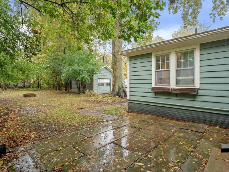 3098 Lincoln Boulevard, Cleveland, OH 44118 Photo 44