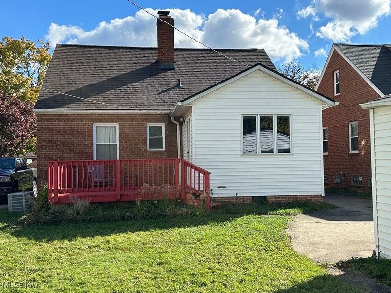 5926 Deering Avenue, Parma Heights, OH 44130 Photo 16