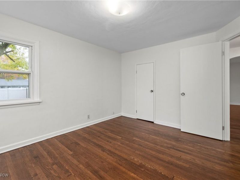 442 Hilliard Road, Elyria, OH 44035 Photo 13