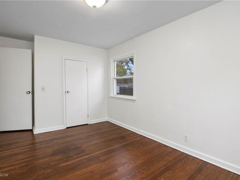 442 Hilliard Road, Elyria, OH 44035 Photo 17