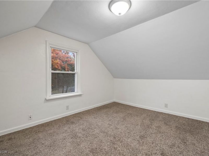 442 Hilliard Road, Elyria, OH 44035 Photo 23