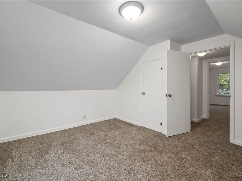 442 Hilliard Road, Elyria, OH 44035 Photo 24