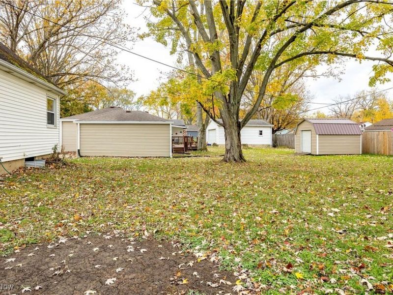 442 Hilliard Road, Elyria, OH 44035 Photo 35