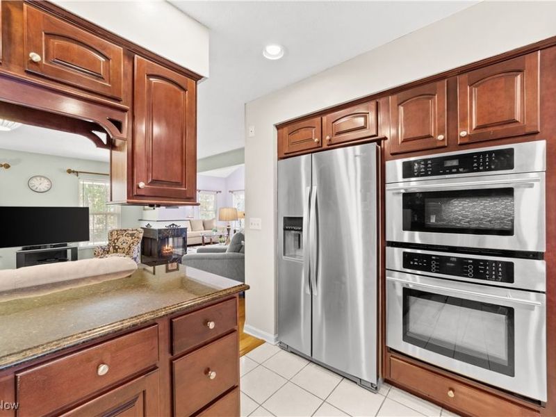 1986 W Reserve Circle, Avon, OH 44011 Photo 18