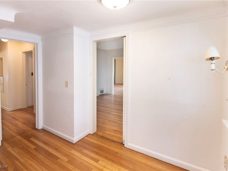 3666 Lindholm Road, Shaker Heights, OH 44120 Photo 13