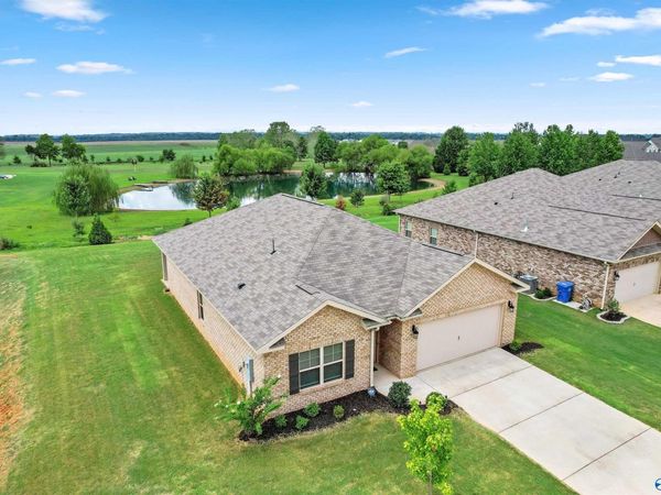 25104 Delilah Circle, Athens, AL 35613