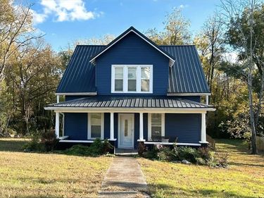 505 Burkesville Street, Columbia, KY 42728